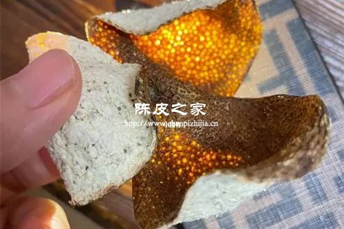 陈皮用手电筒照射是透光好还是不透光好