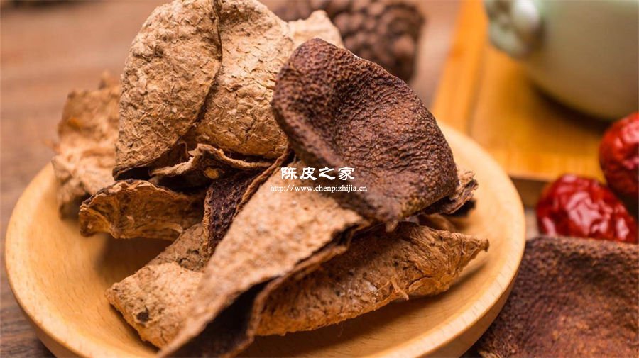 自己晒的橘子皮可以代替陈皮吗？仅仅晒干是不够的