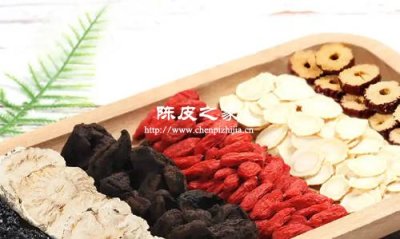 红枣桂圆山桂枸杞陈皮一起泡水喝的功效和作用