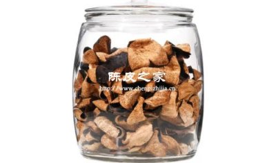 装蜜糖的玻璃瓶能装陈皮吗