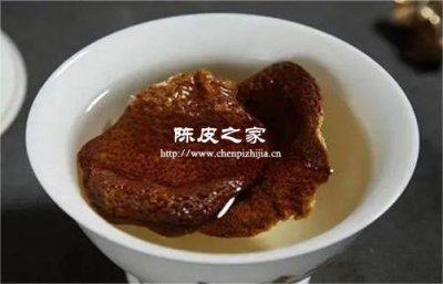 陈皮泡水后果皮变白正常吗