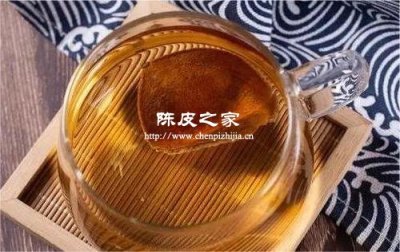 喝陈皮水后舌头发麻是中毒吗？柠碱过敏真相