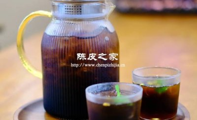 做酸梅汤别漏了陈皮！平衡酸甜还能健脾，夏日喝不寒胃